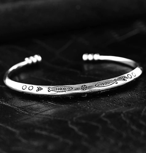 Men Silver Oxidised Handcrafted Tribal Motifs Silver-Plated Bangle-Style Bracelet